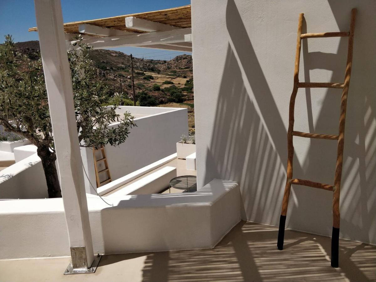 Psathaki Aparthotel Kimolos Exterior photo